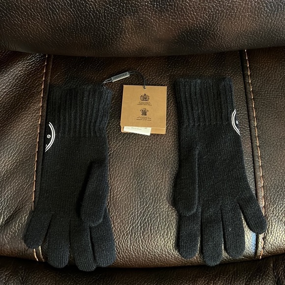 Burberry unisex Logo Graphic Cashmere-Blend Gloves - Picture 3 of 4